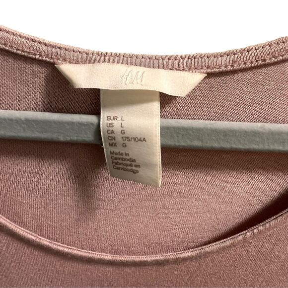 H&M Women's Pale Pink Knit Round Neck Short Sleeve Mini Dress Size Large - Picture 4 of 10